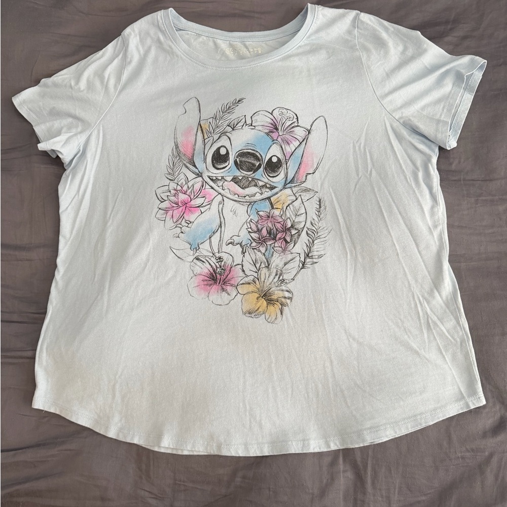 Women's Stitch Graphic T-Shirt